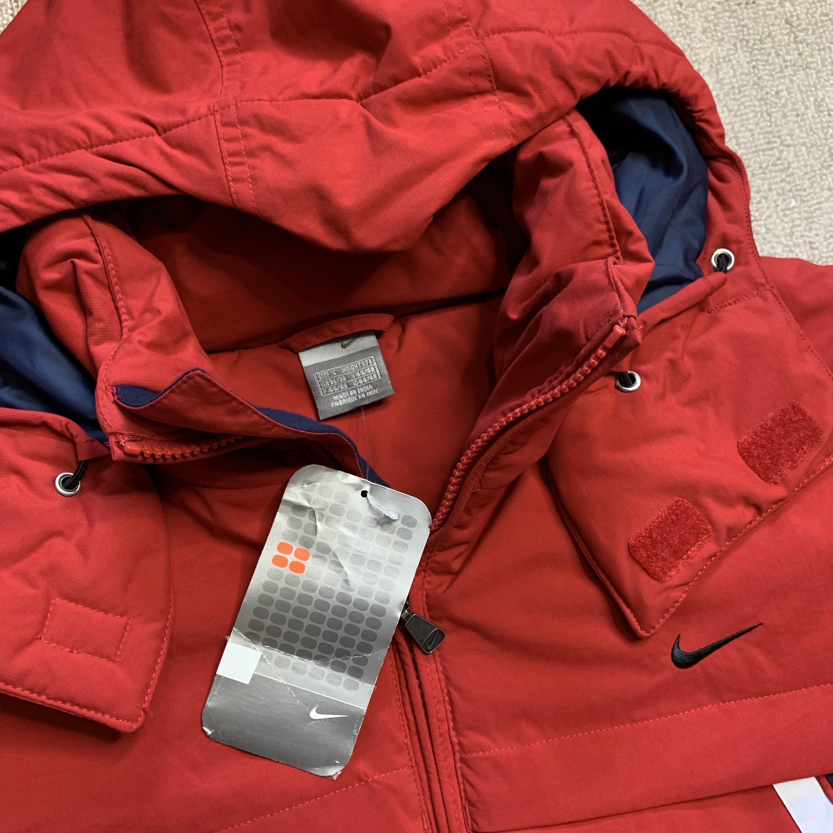 Nike Puffer Jacket Coat Y2K 2003 Vintage Hooded Poly Filled Swoosh RARE S - Bild 3 von 9