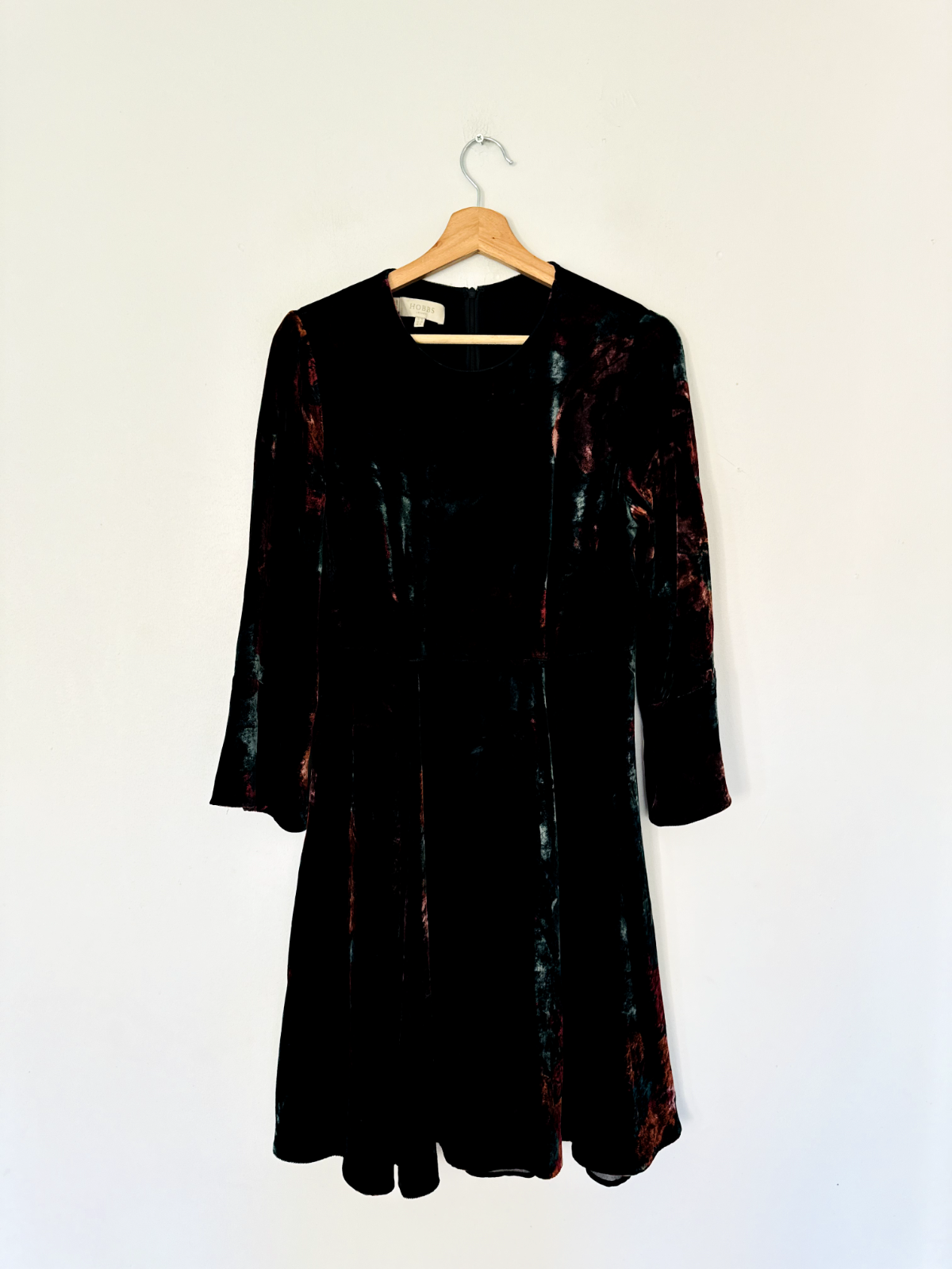 Hobbs Dress Size 10 Black Red Floral Velvet Zinnia Occasion Winter Christmas