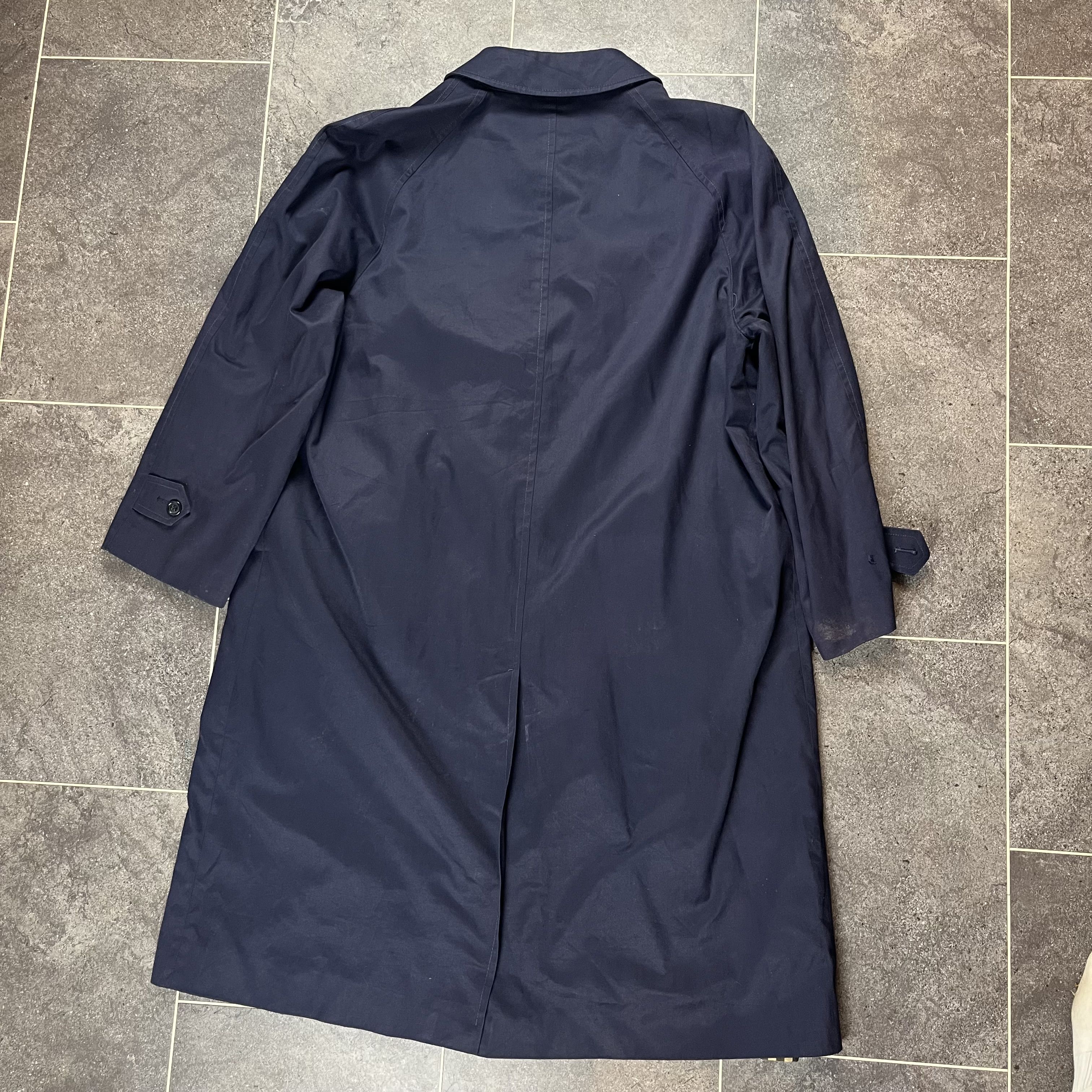 Burberry’s Harrods Made in England Trench Coat Jacket Nova Check - size Large - Picture 7 of 10