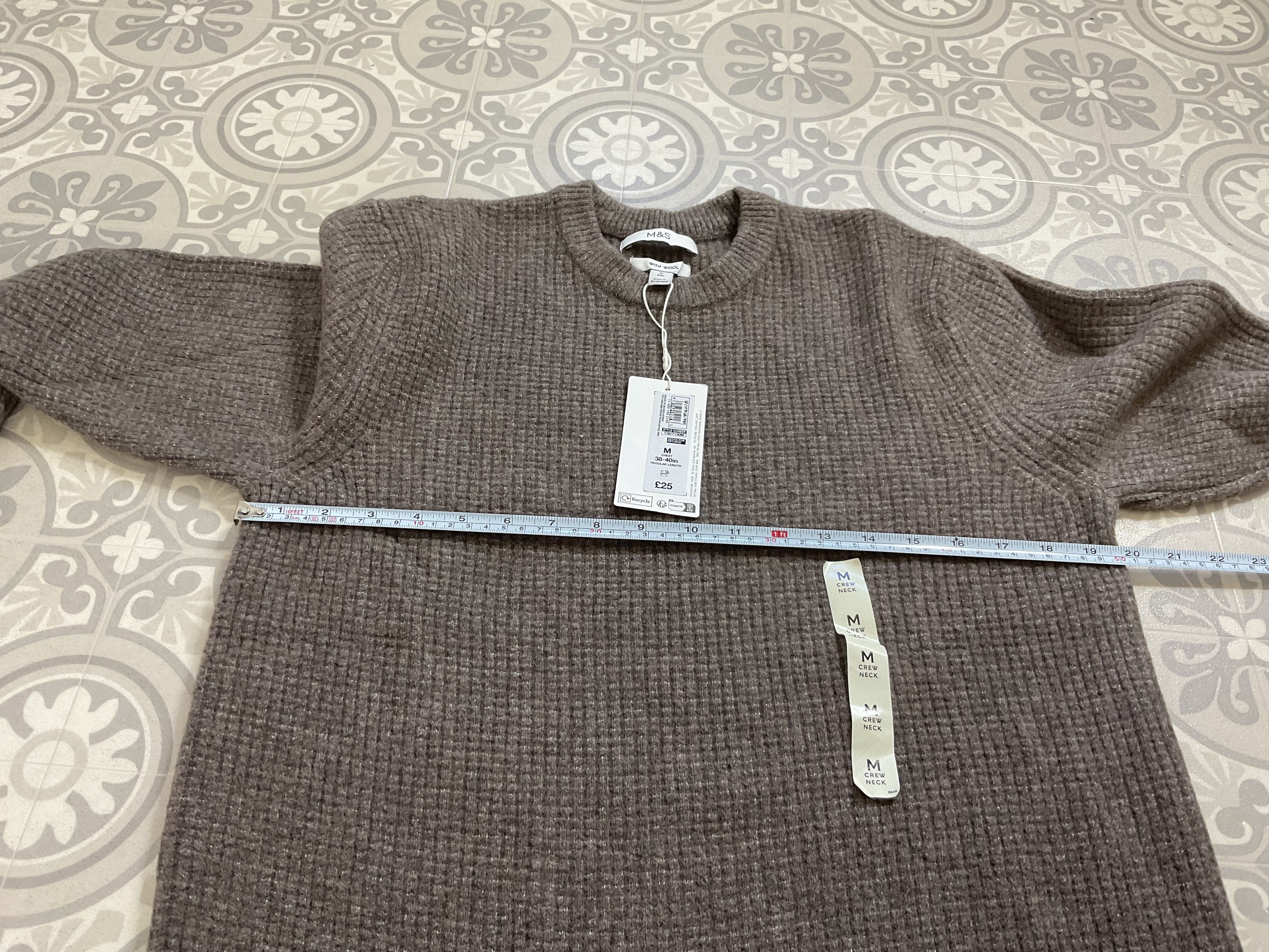 Maglione pullover nuovo con etichette Marks & Spencer med marrone contenuto lana M UK nuovo - Foto 7 di 9